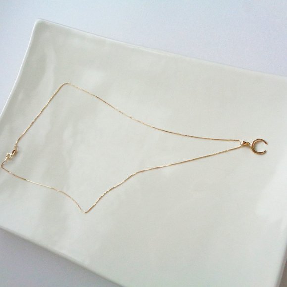 10K Real Solid Yellow Gold Crescent Moon Charm Pendant Necklace Stamped 10K - Picture 5 of 8